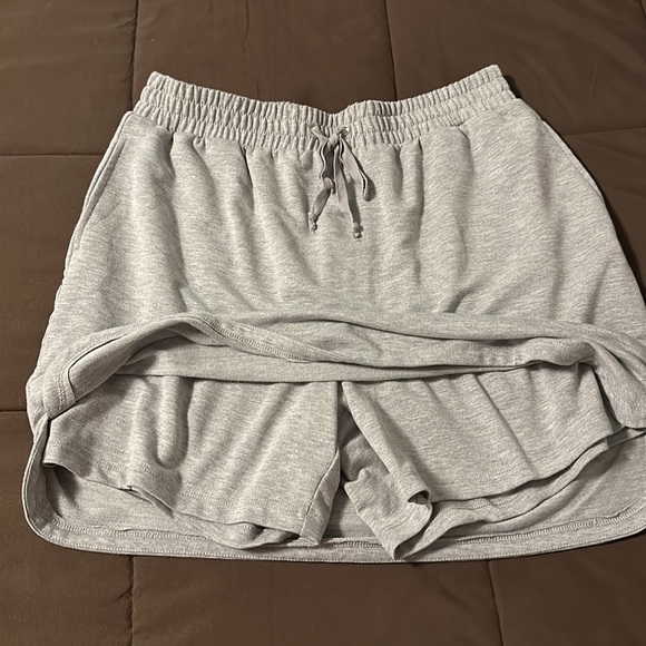 Cato Heather Gray Skort   Medium NWT - Picture 3 of 5